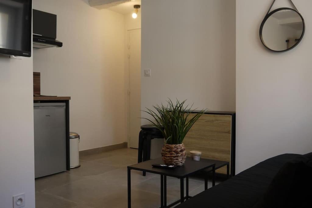 Petit Cocon Douillet Climatise Pour 2 Pers Apartment La Crau Ngoại thất bức ảnh