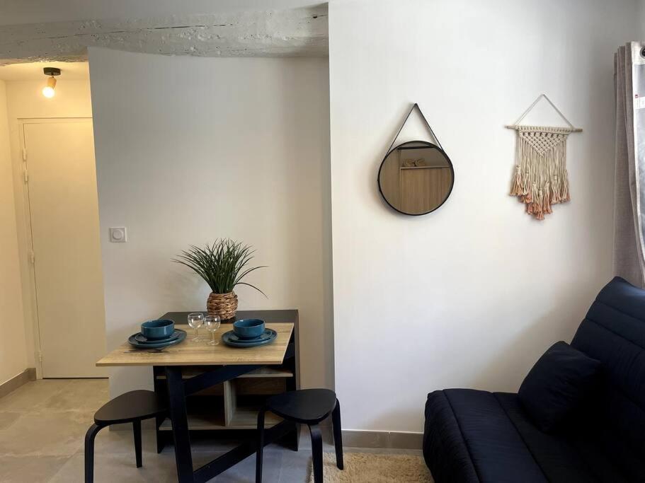 Petit Cocon Douillet Climatise Pour 2 Pers Apartment La Crau Ngoại thất bức ảnh