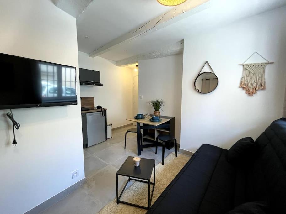 Petit Cocon Douillet Climatise Pour 2 Pers Apartment La Crau Ngoại thất bức ảnh